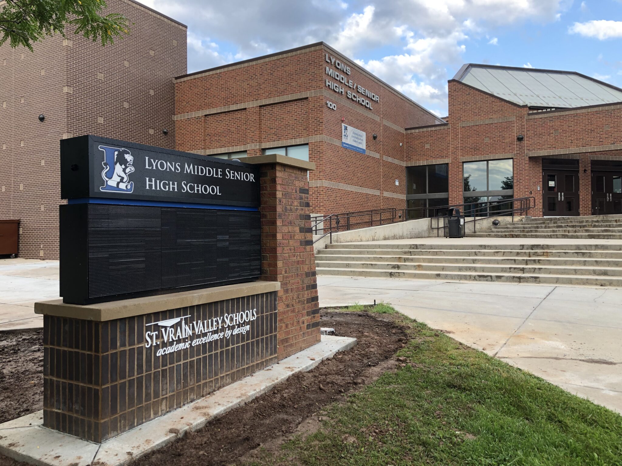 Hours, Location and Schedules Lyons Middle Senior High School