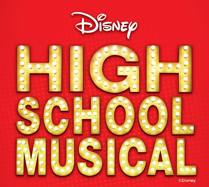 Logotipo de Disney High School Musical, que es un cuadrado con el logotipo de Disney en la parte superior y el texto High School Musical en letras que tienen bombillas en el centro como un espejo de escenario. 